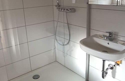 Duhren Maison | Entspanne Dich mit der Ganzen Familie in Dieser Friedlichen Unterkunft