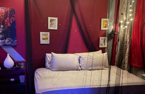 Hell's Kitchen Appartement | Cozy, Fun Studio