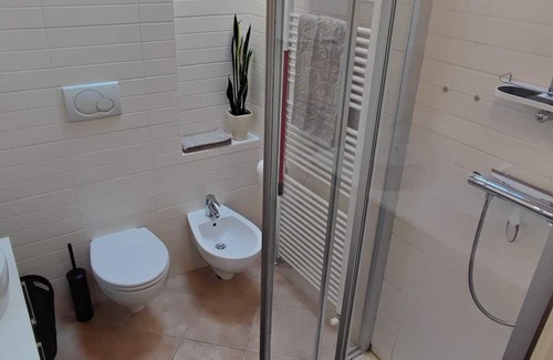Levico Terme Appartement | Day/night apartment in the street parallel to the center, ideal for families