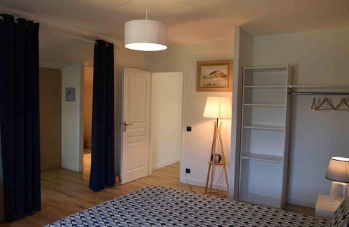 Balanzac Lit Et Petit-Déjeuner | Chambre Dhôte de Charme "oceane" Entre Sainte et Royan Avec Piscine