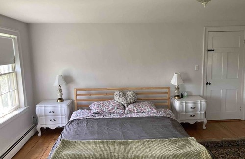 Oak Hill Autre | Farmhouse w/ Dance Studio & Pond in NE Catskills. Near Windham, Peace & Quiet!