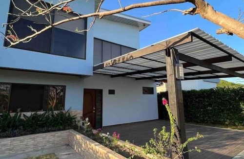 Liberia Appartement | Tropical Hideaway with Pool in Secure Condo, LIR