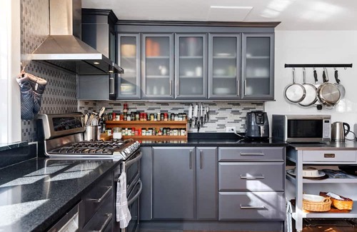 Lewis Mountain Maison | Welcome to your dream home in the heart of UVA, Charlottesville!