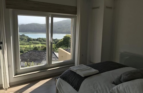 Manon Maison | Casa Rural en la Punta más Septentrional de la Península,en O Barqueiro, San Fiz