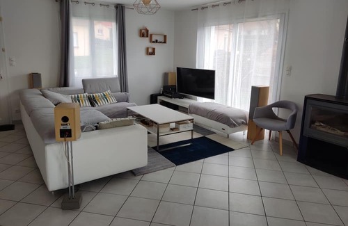 Saint-Saturnin Maison | Maison Entière Le Mans Nord 24h du Mans 6/8 Personnes