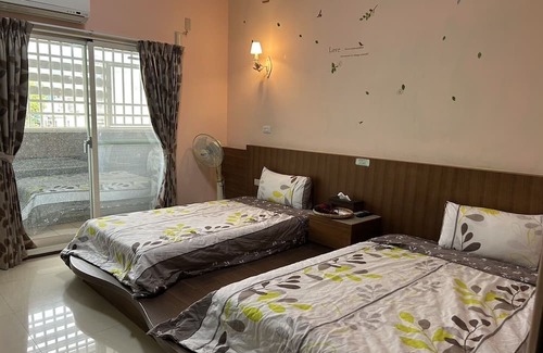 Taitung Lit Et Petit-Déjeuner | Secret base B&B