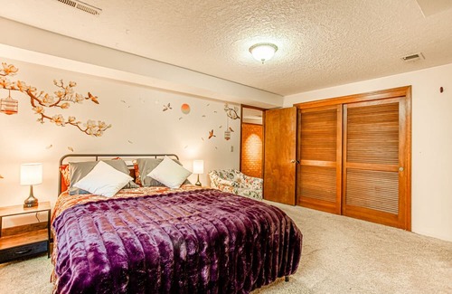 West Linn Maison | 2,300 sqft Spacious 2-bedroom house Kids Friendly in West Linn