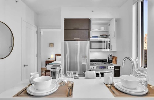 Manhattan Valley Appartement | Columbus Square 1 BR w/ Office by Anyplace - 11620