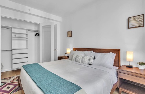 Manhattan Valley Appartement | Columbus Square 1 BR w/ Office by Anyplace - 11620
