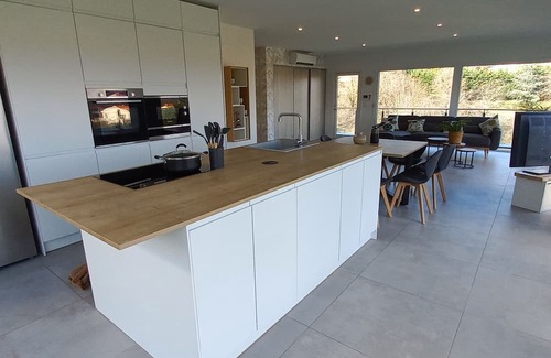 Vernaison Maison | Maison Contemporaine à 15mn de Lyon., Entre Beaujolais et Côte du Rhône