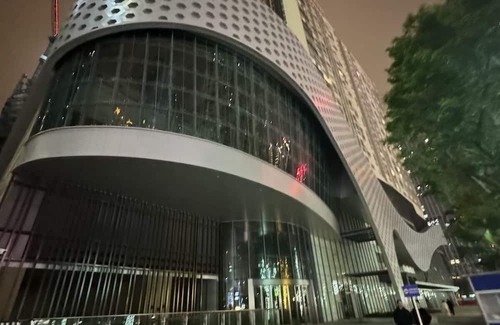 Central Business District Copropriété | Luxurious 2-bedroom, furnished condo in Shenzhen Futian with AC & heating