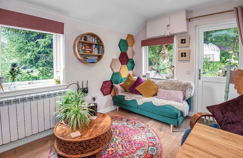 Lochearnhead Cabine | Romantic Cosy Getaway The Loveshack Balquhidder