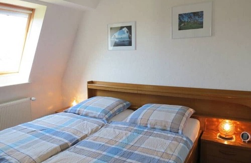 Busumer Deichhausen Appartement | Ferienwohnung 300m vom Badestrand Entfernt. Der Erholungsort ist Kurtaxe Frei