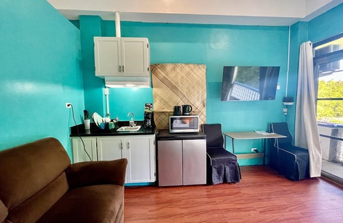 Koror Appartement | Ngermid Oasis - Spacious Studio Loft W/ Kitchen & Garden Views
