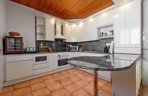 La Figuera Maison | Vineyard-surrounded spacious house with views to La Figuera - Tarragona
