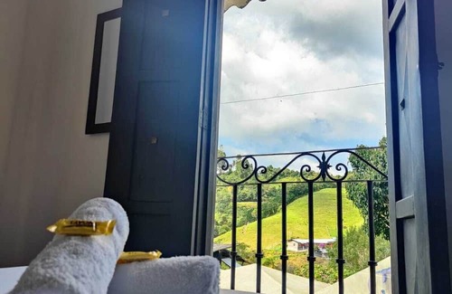 Salento Maison | Rincón Magico a 4 Cuadras del Parque, Vista Hacia la Montaña Para Ti,tu Familia!