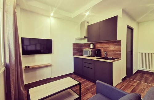 La Demi - Lune Appartement | Studio superbe, parking gratuit