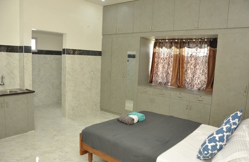 Thanjavur Maison | Roof-top stay in a new-built house in the centre of city.