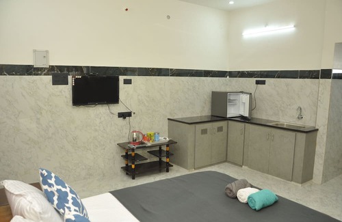 Thanjavur Maison | Roof-top stay in a new-built house in the centre of city.