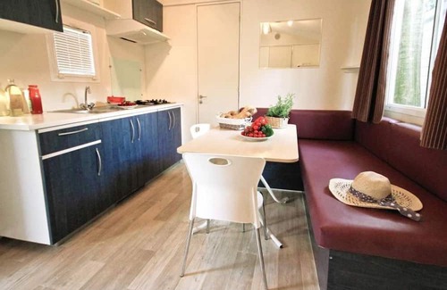 Cologna Spiaggia Maison | Feriendorf Stork Camping Village Mobilehome Happy Easy für 6 Personen