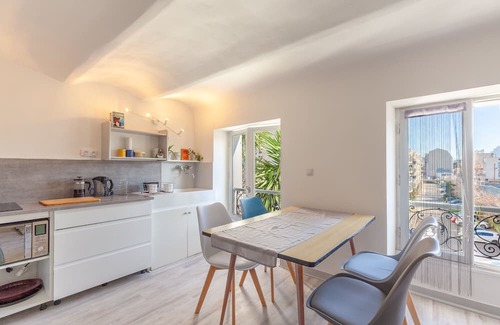 Baille Appartement | Apartment 'Au Berceau' with Wi-Fi