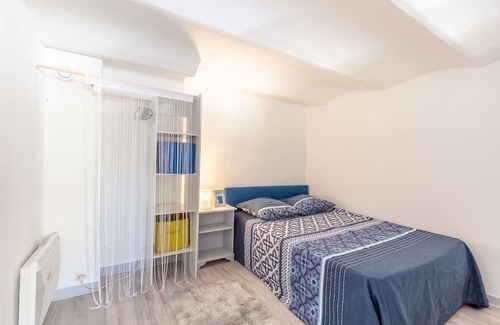 Baille Appartement | Apartment 'Au Berceau' with Wi-Fi