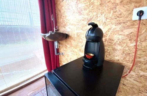 Municipality of Utrecht Location De Bateaux | Groene Pol 3 - Sustainable Stay on a Houseboat #3