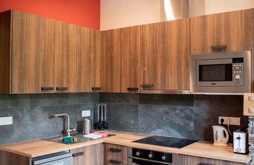 Ribes De Freser Appartement | Apartamento tipo loft en una casa de estilo Modernista en el bosque.n