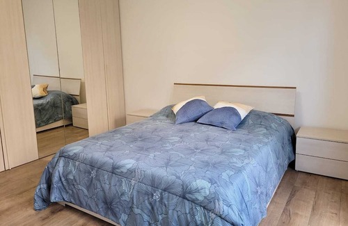Valenza Appartement | Holiday Apartment "Scopri Il Fascino Della Città D'Oro" with 2 Balconies & Wi-Fi