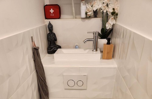 Saint-Assiscle Appartement | Studio Romantique Avec Jacuzzi