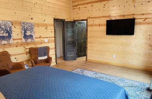 Bouvet Island Maison | NEW! Relax at your perfect hideaway in Broken Bow!