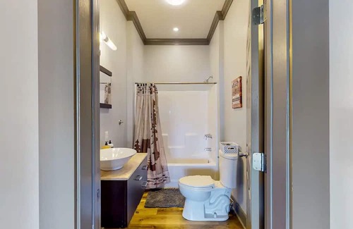 Enterprise Maison | In the Heart of Enterprise,12 minutes from Fort Novosel Enterprise Gate