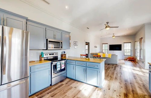 Enterprise Maison | In the Heart of Enterprise,12 minutes from Fort Novosel Enterprise Gate