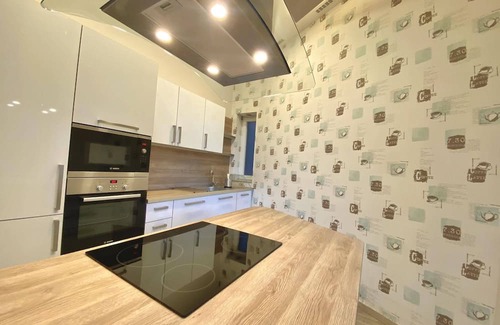 Szentimrevaros Appartement | Luxury Buda, Welcome to our large, freshly renovated 2-bedroom apartment!