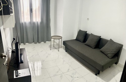 Bailen-Miraflores Copropriété | Apartamento Domingo