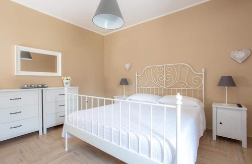 Caiazzo Villa | Villa "Santoro, Paradiso Verde" with Private Pool, Private Terraces & Wi-Fi
