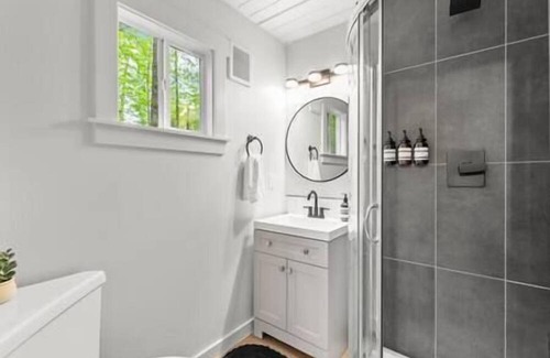 Ariel Cabine | 2 Cabins by Lake Merwin + HotTub