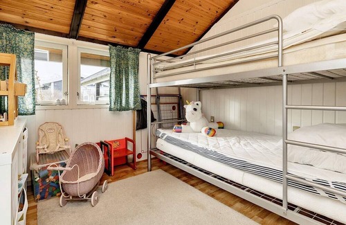Togeholt Maison | 9 person holiday home in Præstø