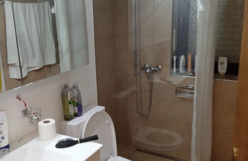 Randa Appartement | Private 2 Zimmerwohnung mit Wunderbarer Aussicht Aufs Klein Matterhorn