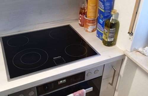 Randa Appartement | Private 2 Zimmerwohnung mit Wunderbarer Aussicht Aufs Klein Matterhorn