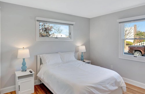 Uniondale Maison | Fully Renovated Family-Sized Home