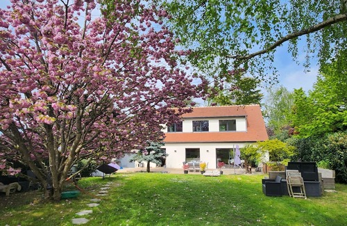 Saint-Nom-la-Breteche Maison | Villa à Louer Durant la Période des JO 2024