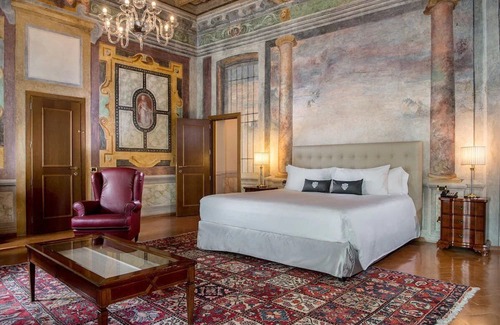 Rondo - Torretta Maison | Parkside 4-Star Splendor: Cycle Milan's Beauty, Welcome Paws, Prime Location!