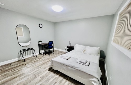 Township of Woolwich Maison | Cozy 3 Bed, 2 Bath, Pet-friendly Full house in Kitchener with all amenities.