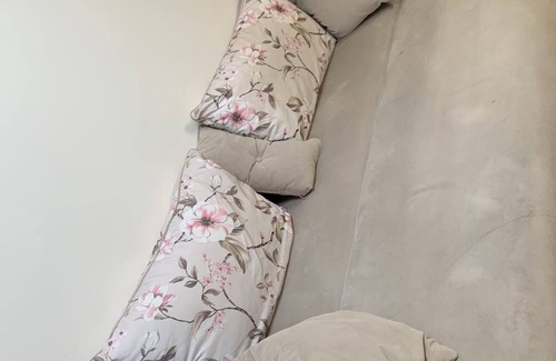 Edmonton Appartement | Cozy studio flat with separated bathroom in London