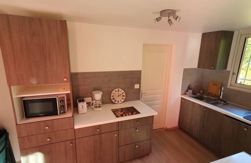 Bagneres-de-Luchon Maison | Agréable Maison Avec Terrasse et Parking Privé, sur la Route de Superbagnères