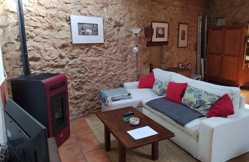 Riofrio del Llano Maison | LAS Casitas DEL Salado - LA Casita Roja Ideal Para Desconectar, Admite Mascotas