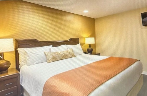 Paradise Valley Village Station Balnéaire | One Bedroom Suite in Orange Tree Resort
