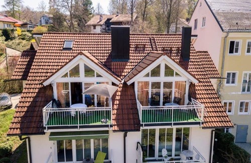 Herrsching am Ammersee Appartement | Apartment 'Fewo Seeblick Herrsching' with Lake View, Balcony and Wi-Fi