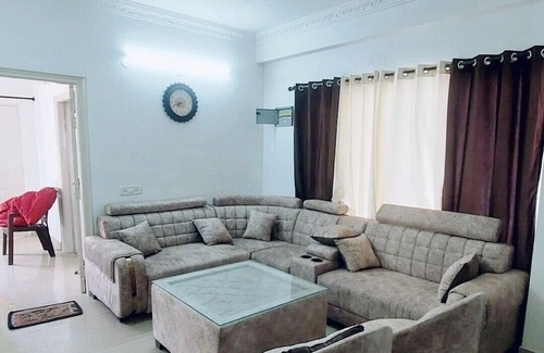 Kumarhatti Appartement | Stay once carry memories forever